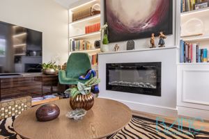 Photo 11- click for photo gallery